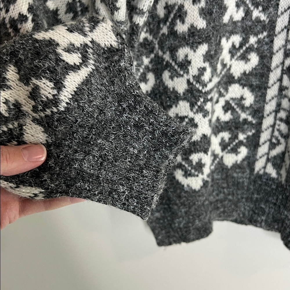 Vintage Colore Made in Italy Wool Blend Gray and White sweater - Picture 4 of 11